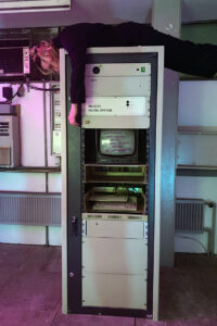 Projekt "Zugang" von Tomma Köhler und Julie Käßner, Performance "performing differences" mit Mathilda Schmidt und Michéle Leder, Feb 2024