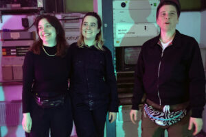 Projekt "Zugang" von Tomma Köhler und Julie Käßner, Performance "performing differences" mit Mathilda Schmidt und Michéle Leder, Feb 2024